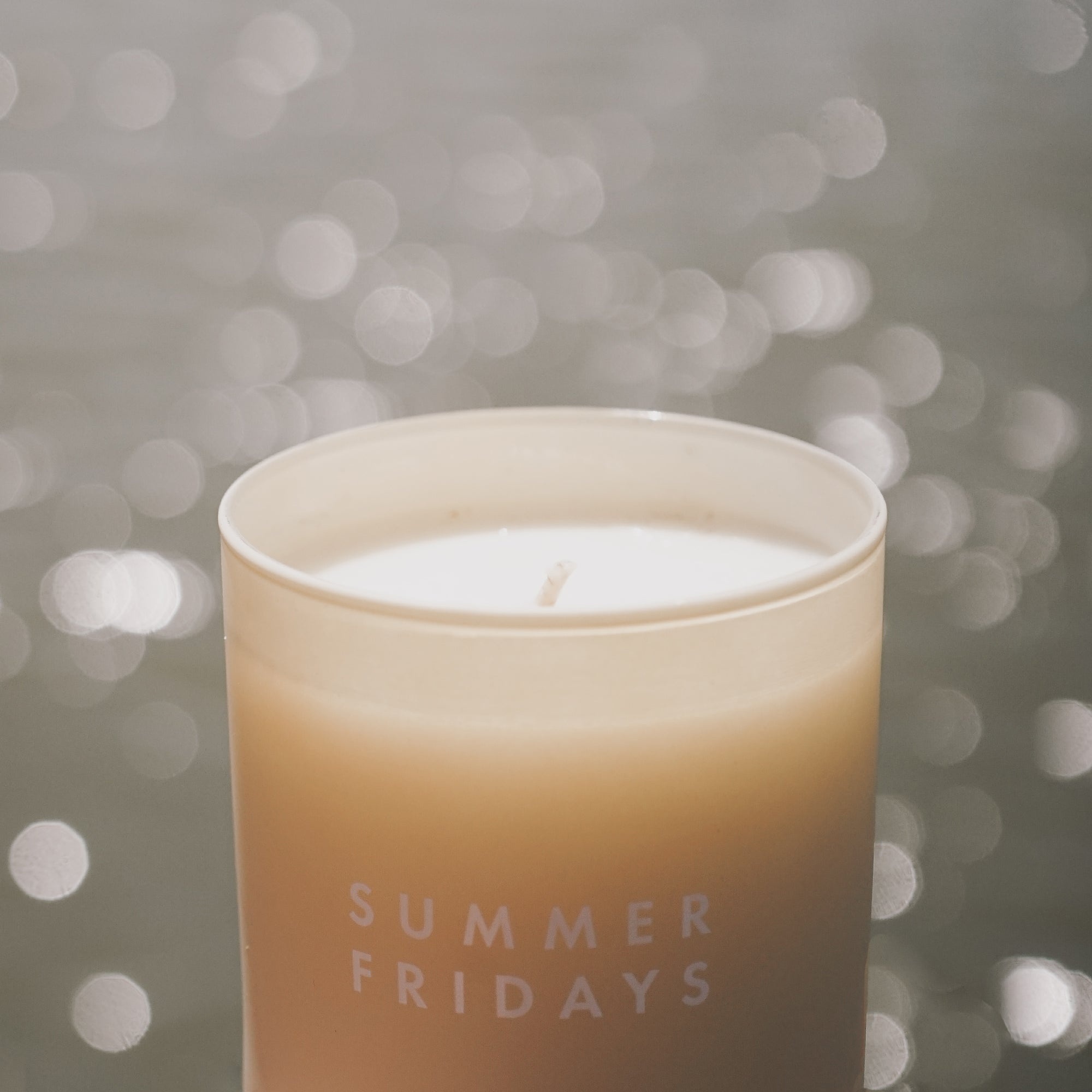 Soft Vanilla Candle - Image 2
