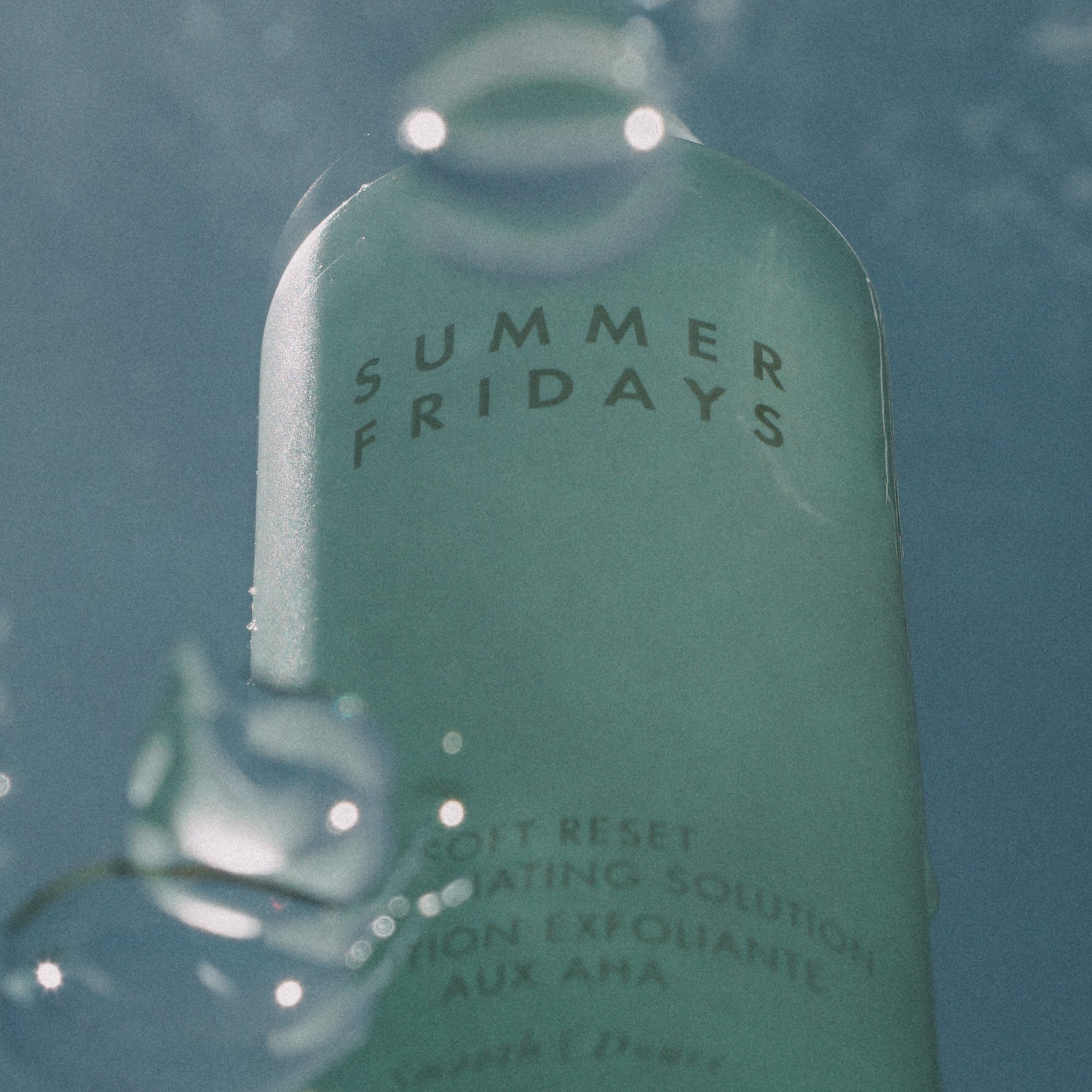 Soft Reset AHA Exfoliating Solution with Lactic and Glycolic Acid - Image 4